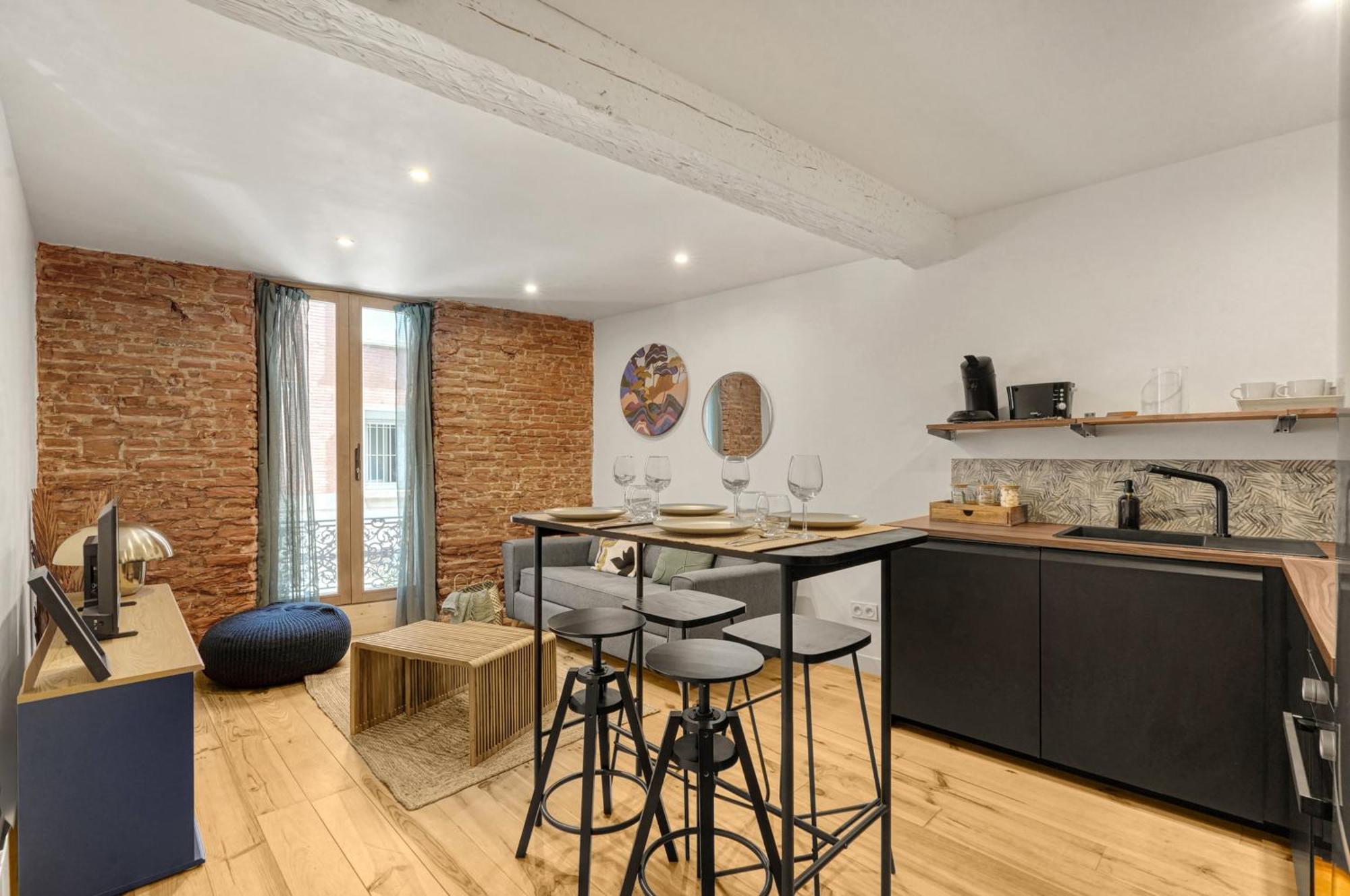 Appartement Le Caraman Boheme - Confort A Deux Pas Du Metro Toulouse